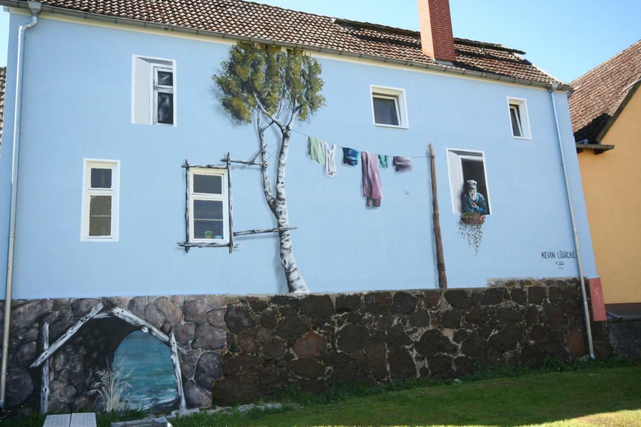 Schoene 3Zimmer Ferienwohnung Direkt Am Baalensee Fürstenberg-Havel Exteriör bild