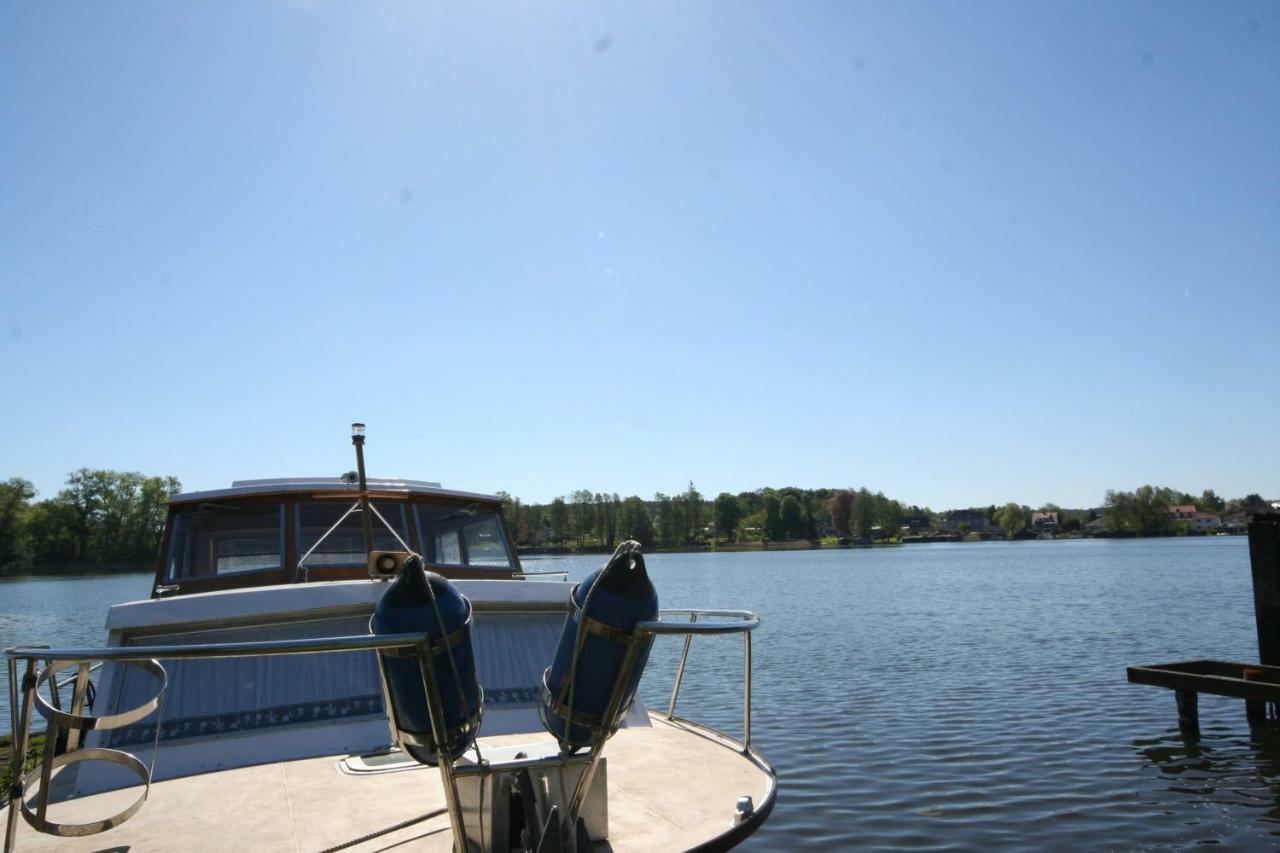 Schoene 3Zimmer Ferienwohnung Direkt Am Baalensee Fürstenberg-Havel Exteriör bild