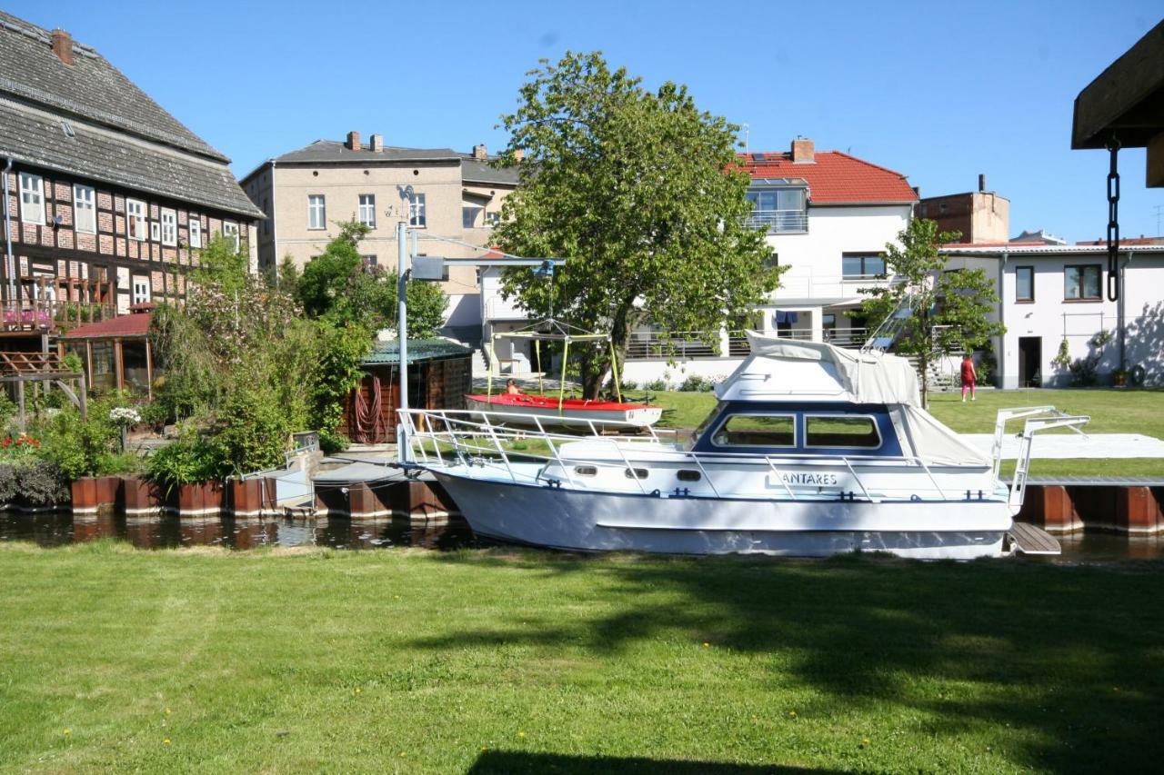 Schoene 3Zimmer Ferienwohnung Direkt Am Baalensee Fürstenberg-Havel Exteriör bild