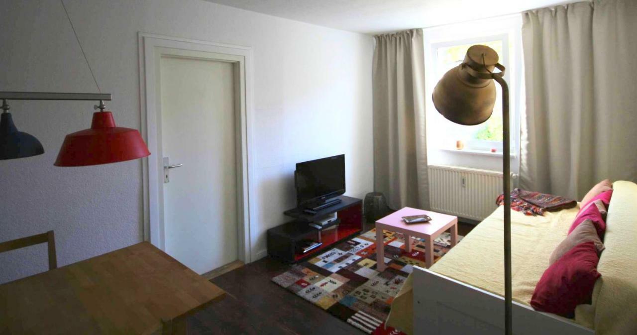 Schoene 3Zimmer Ferienwohnung Direkt Am Baalensee Fürstenberg-Havel Exteriör bild